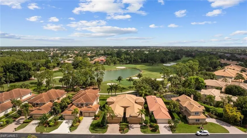 8519  Chase Preserve  DR, Naples, FL 34113