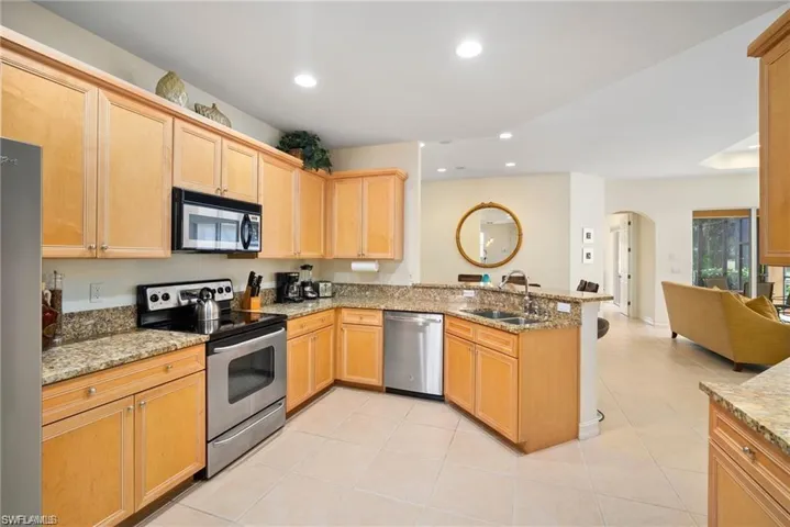 8519  Chase Preserve  DR, Naples, FL 34113