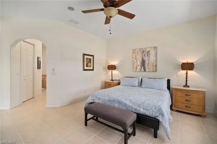 8519  Chase Preserve  DR, Naples, FL 34113