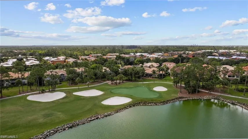 8519  Chase Preserve  DR, Naples, FL 34113