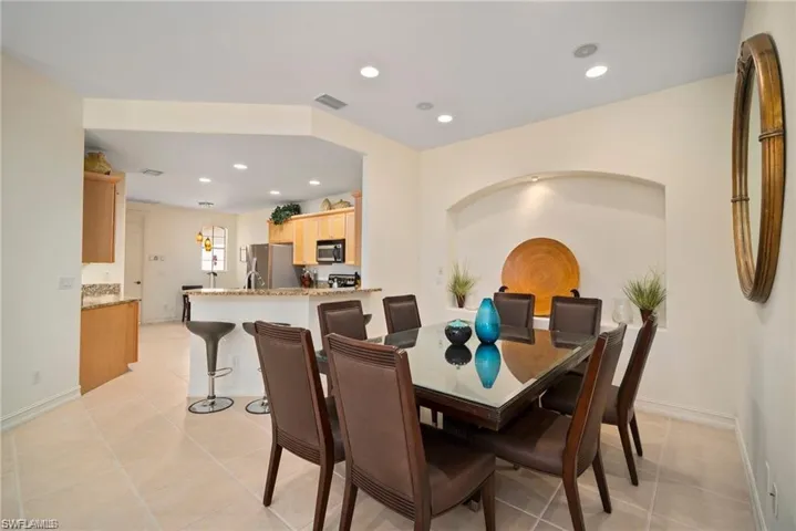 8519  Chase Preserve  DR, Naples, FL 34113