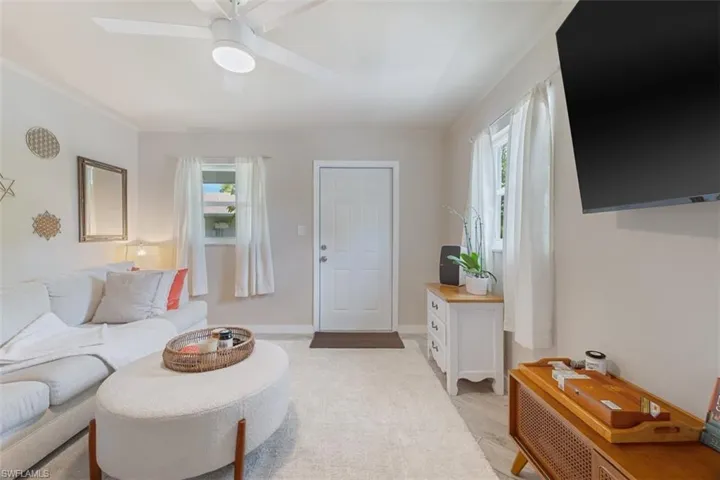 3365 Estey Ave, Naples, Florida 34104