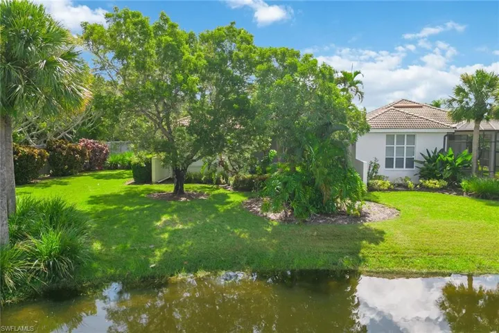 8565  Pepper Tree  WAY, Naples, FL 34114