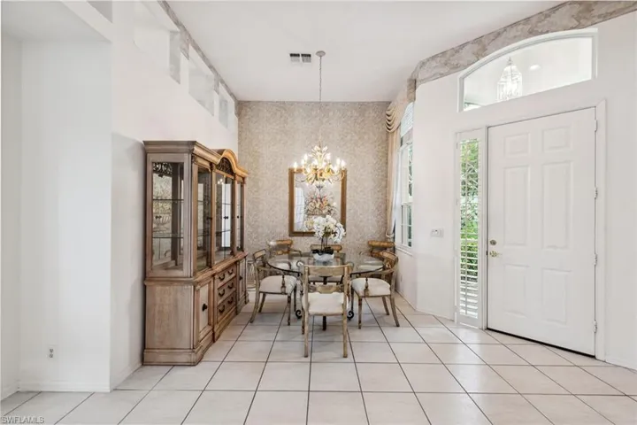 8565  Pepper Tree  WAY, Naples, FL 34114