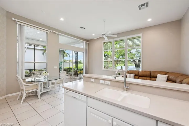 8565  Pepper Tree  WAY, Naples, FL 34114