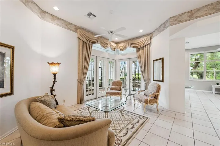 8565  Pepper Tree  WAY, Naples, FL 34114