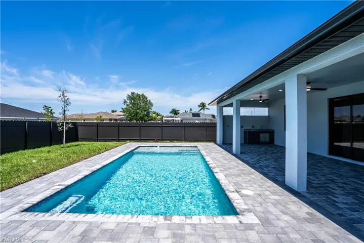 220 NW 14th  PL, Cape Coral, FL 33993