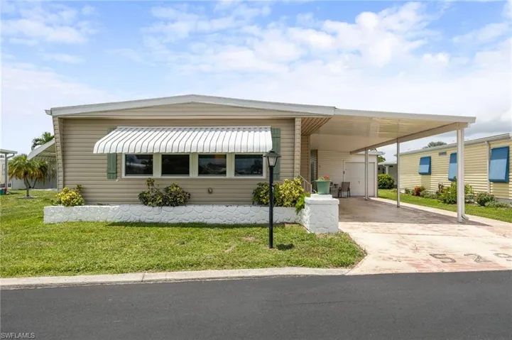 529 Palmer Blvd, North Fort Myers, Florida 33903