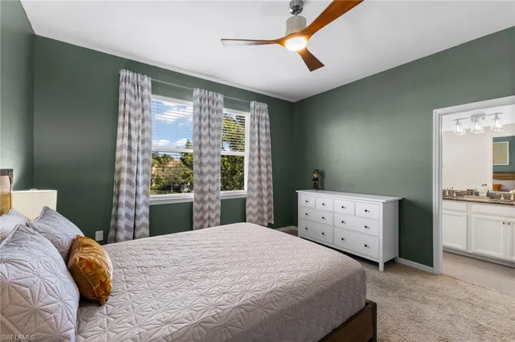 Master Bedroom - view 2