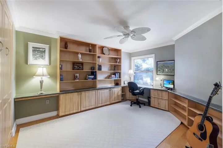 6619 Trident Way, Naples, Florida 34108