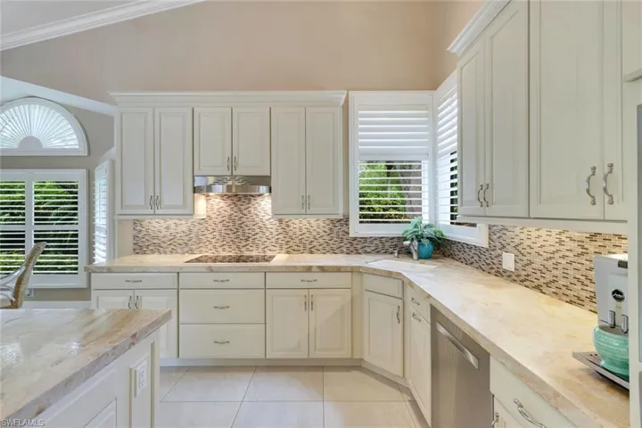 6619 Trident Way, Naples, Florida 34108