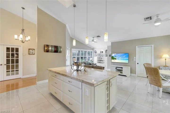 6619 Trident Way, Naples, Florida 34108