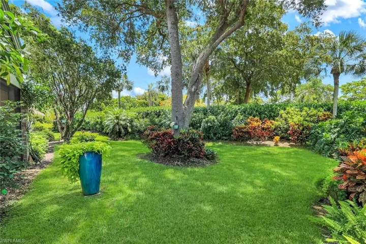 6619 Trident Way, Naples, Florida 34108