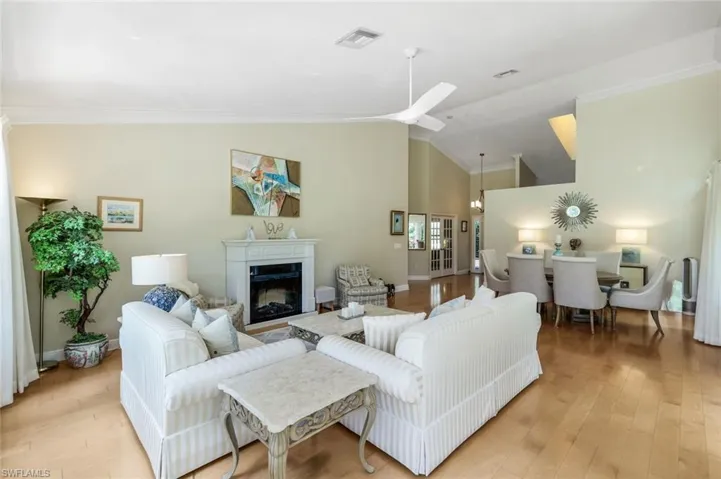 6619 Trident Way, Naples, Florida 34108