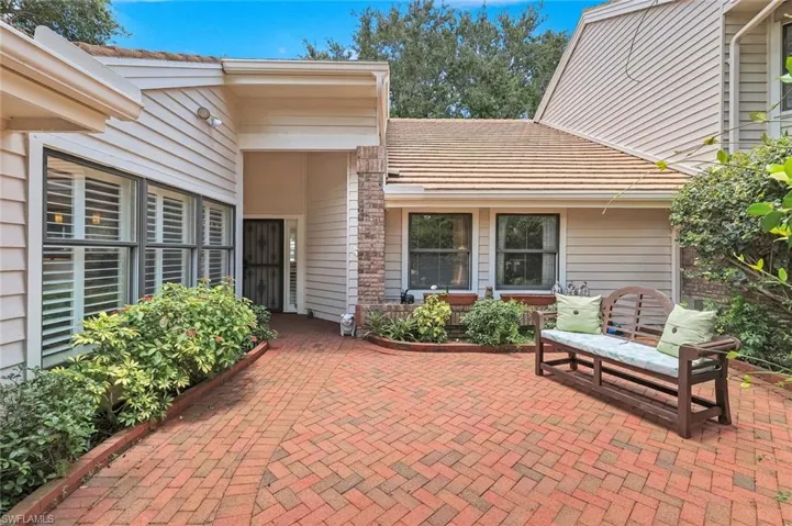 6619 Trident Way, Naples, Florida 34108