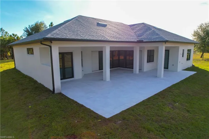 2583  18th SE AVE, Naples, FL 34117