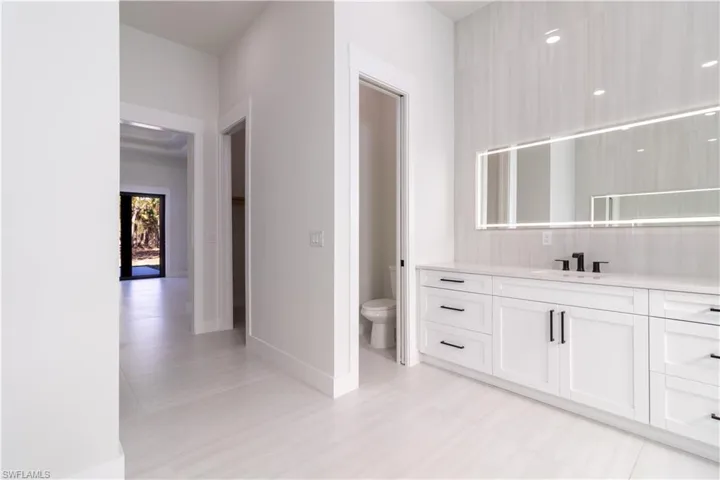 2583  18th SE AVE, Naples, FL 34117
