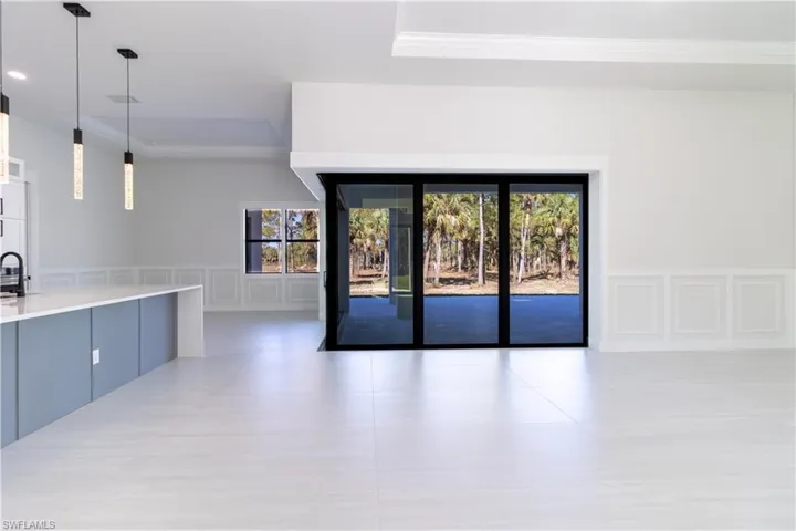 2583  18th SE AVE, Naples, FL 34117