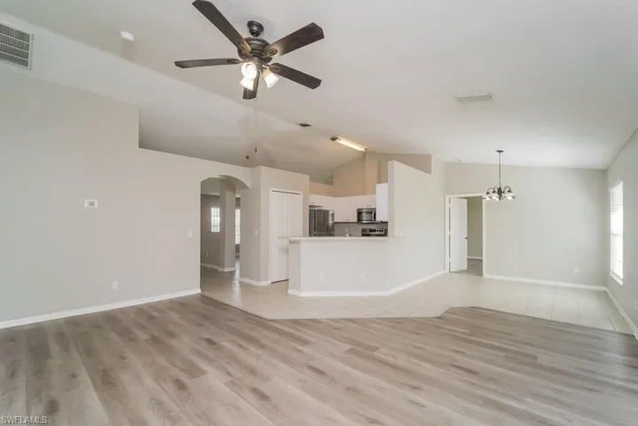 4417 Sw 7th Ave, Cape Coral, Florida 33914