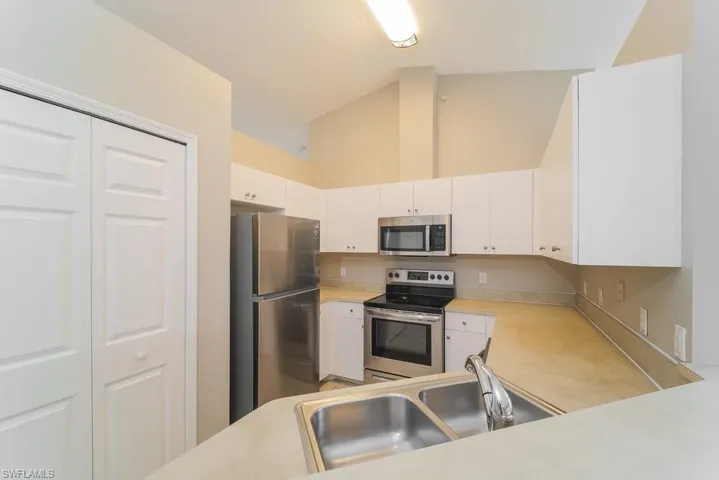 4417 Sw 7th Ave, Cape Coral, Florida 33914