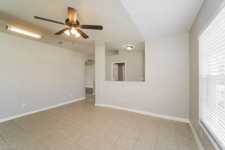 4417 Sw 7th Ave, Cape Coral, Florida 33914
