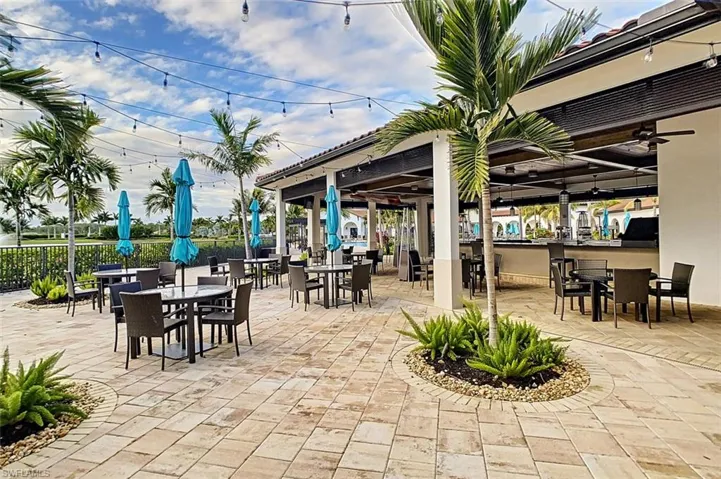 Town Center outdoor dining at Sunsets