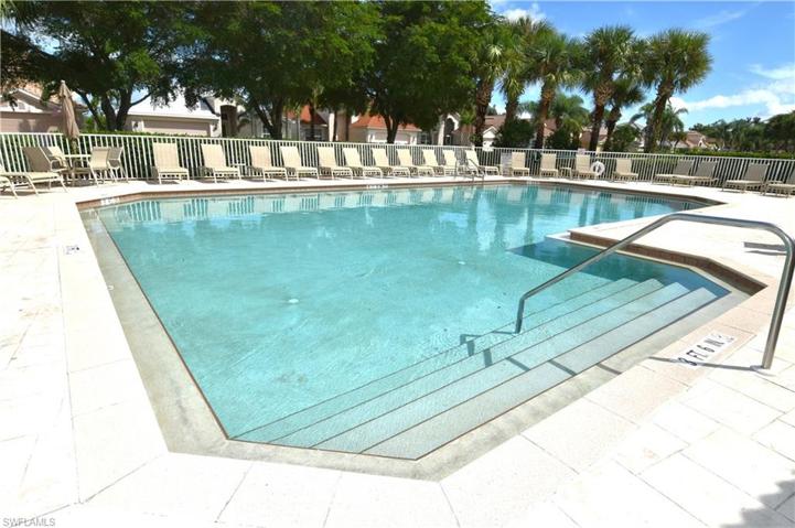 Sky View pool