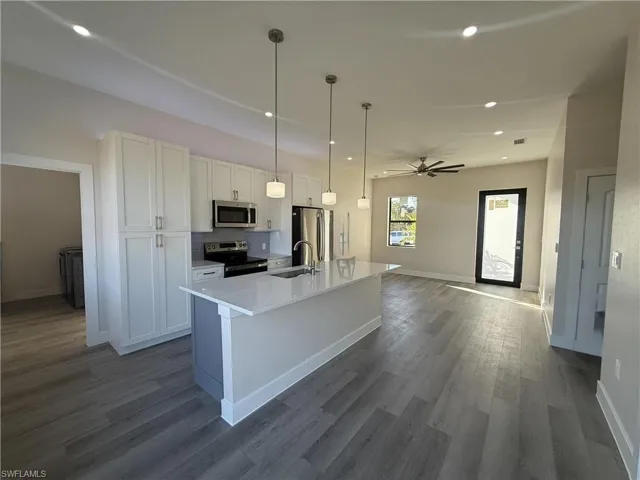 383 Pennfield Ave, Lehigh Acres, Florida 33974