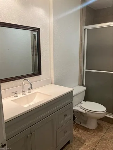 3923 Se 12th Ave, Cape Coral, Florida 33904