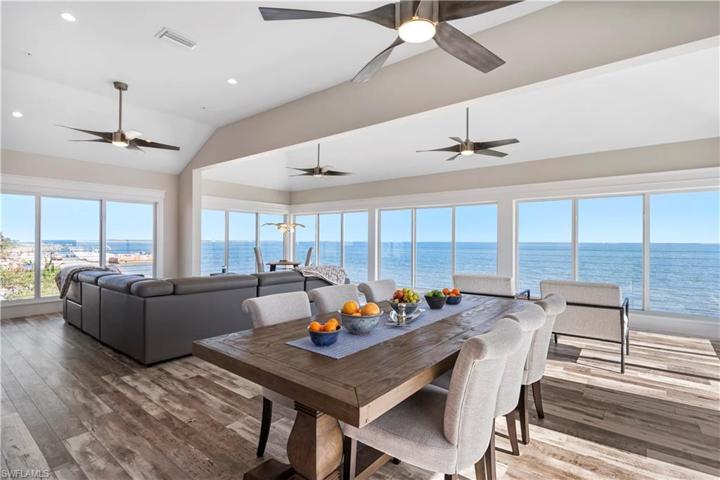 2nd level living area