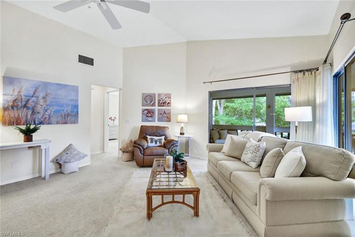 660  Wiggins Bay  DR, Naples, FL 34110