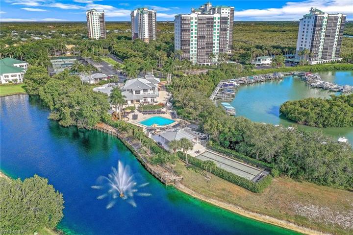 660  Wiggins Bay  DR, Naples, FL 34110