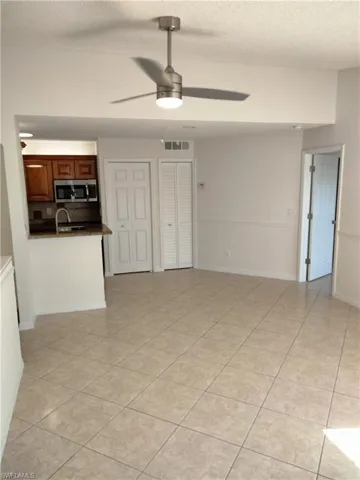 142  Santa Clara  DR, Naples, FL 34104