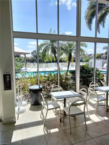 142  Santa Clara  DR, Naples, FL 34104