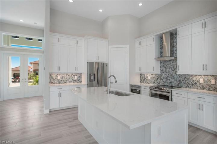 1401  Leland  WAY, MARCO ISLAND, FL 34145