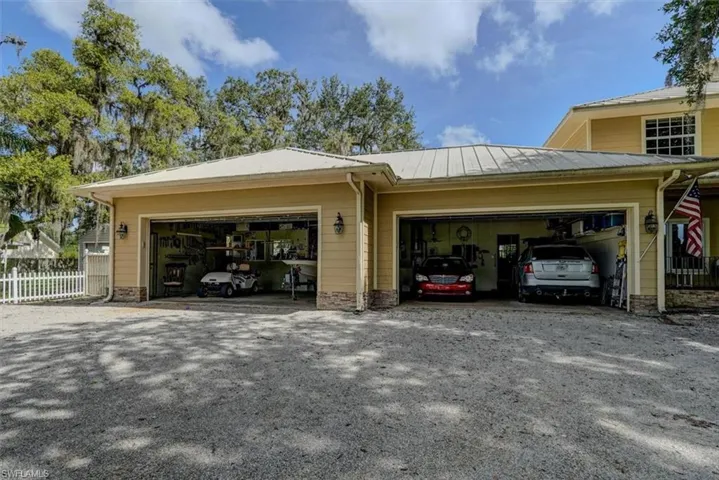 3144 Shell Ln, Labelle, Florida 33935