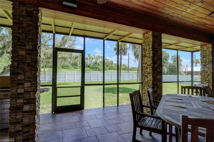 3144 Shell Ln, Labelle, Florida 33935