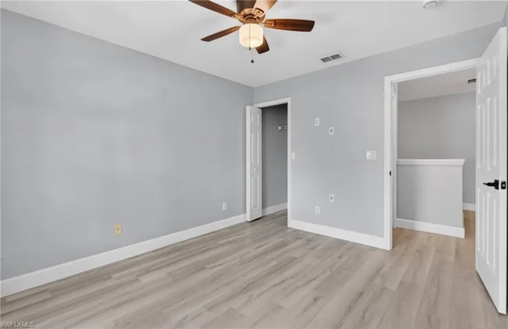 7745 Woodbrook Cir 3703, Naples, Florida 34104