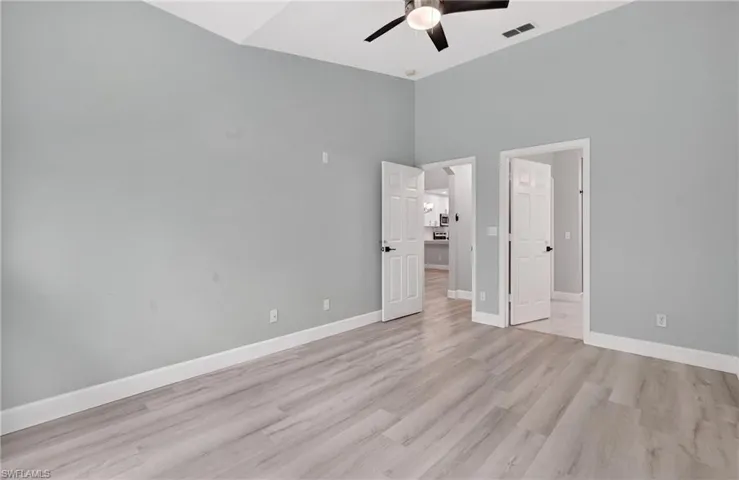 7745 Woodbrook Cir 3703, Naples, Florida 34104
