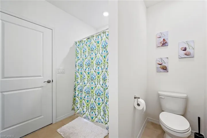 Master BA has large private shower