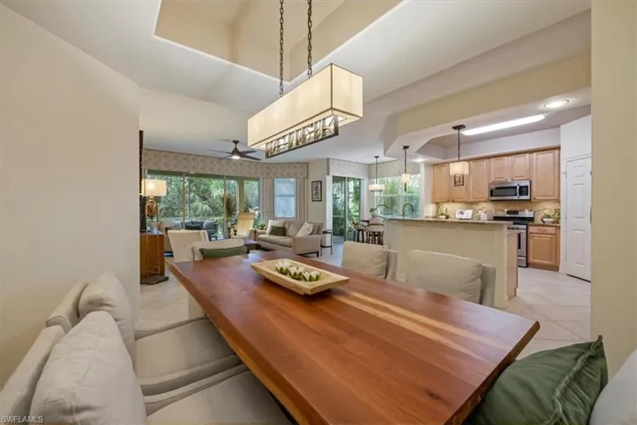 1760 Tarpon Bay Dr S 102, Naples, Florida 34119