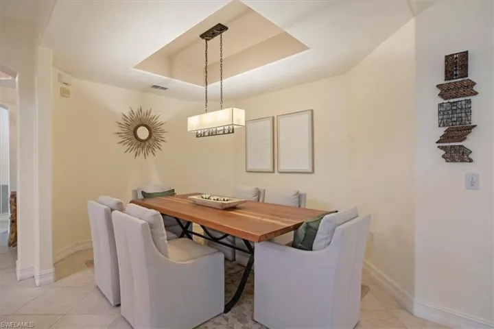 1760 Tarpon Bay Dr S 102, Naples, Florida 34119