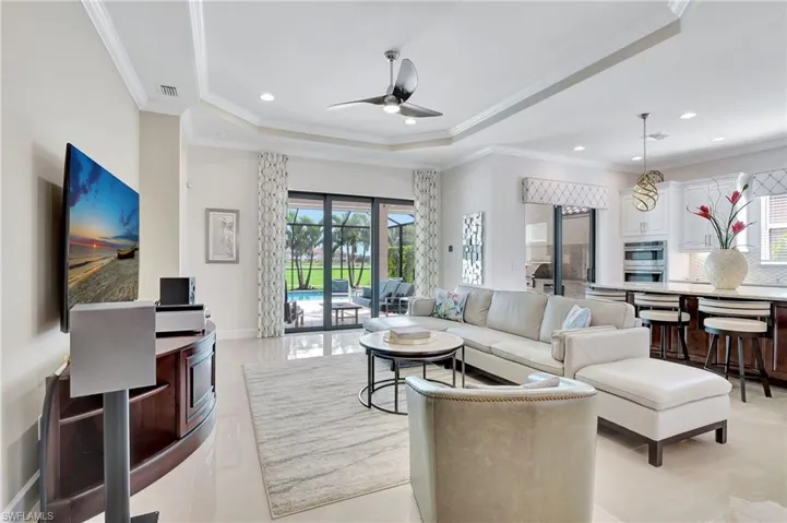 9486  Montelanico  LOOP, Naples, FL 34119