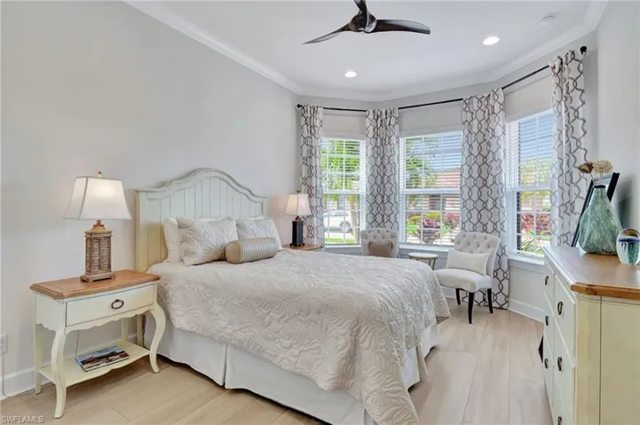 9486  Montelanico  LOOP, Naples, FL 34119