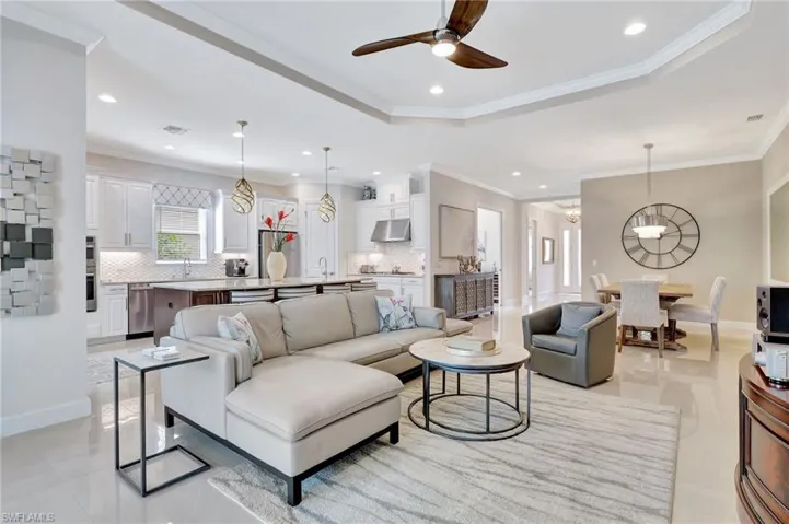 9486  Montelanico  LOOP, Naples, FL 34119