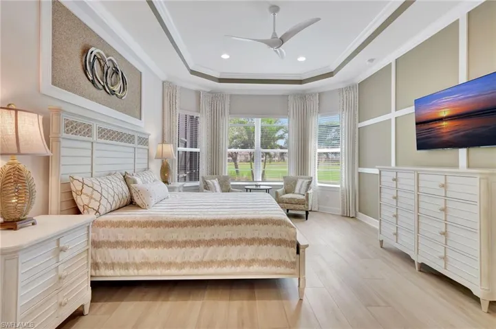 9486  Montelanico  LOOP, Naples, FL 34119