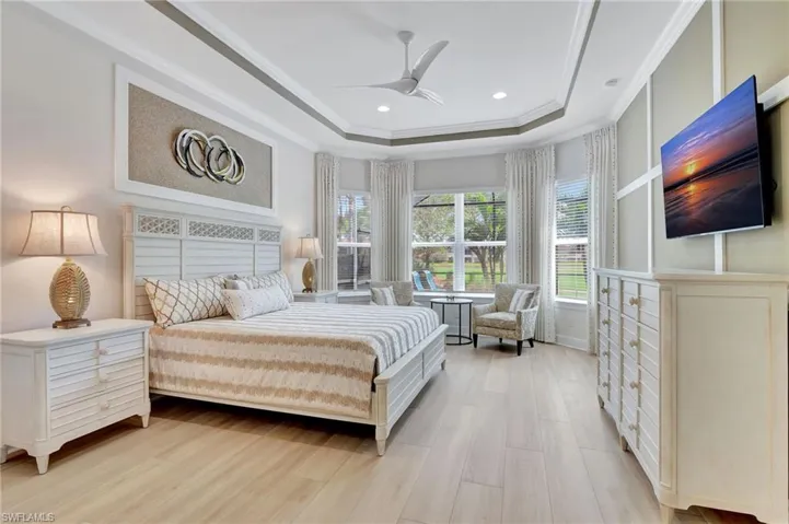 9486  Montelanico  LOOP, Naples, FL 34119