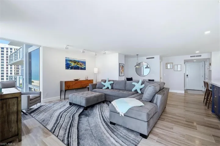 Great open floor plan