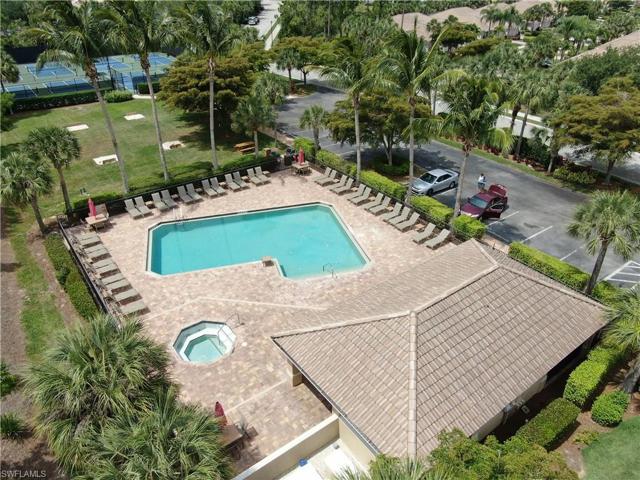 9563  Hemingway  LN, Fort Myers, FL 33913