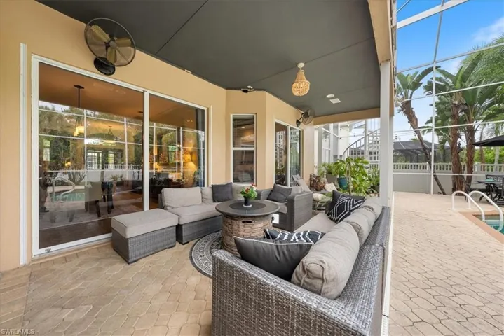 305  Spider Lily  LN, Naples, FL 34119